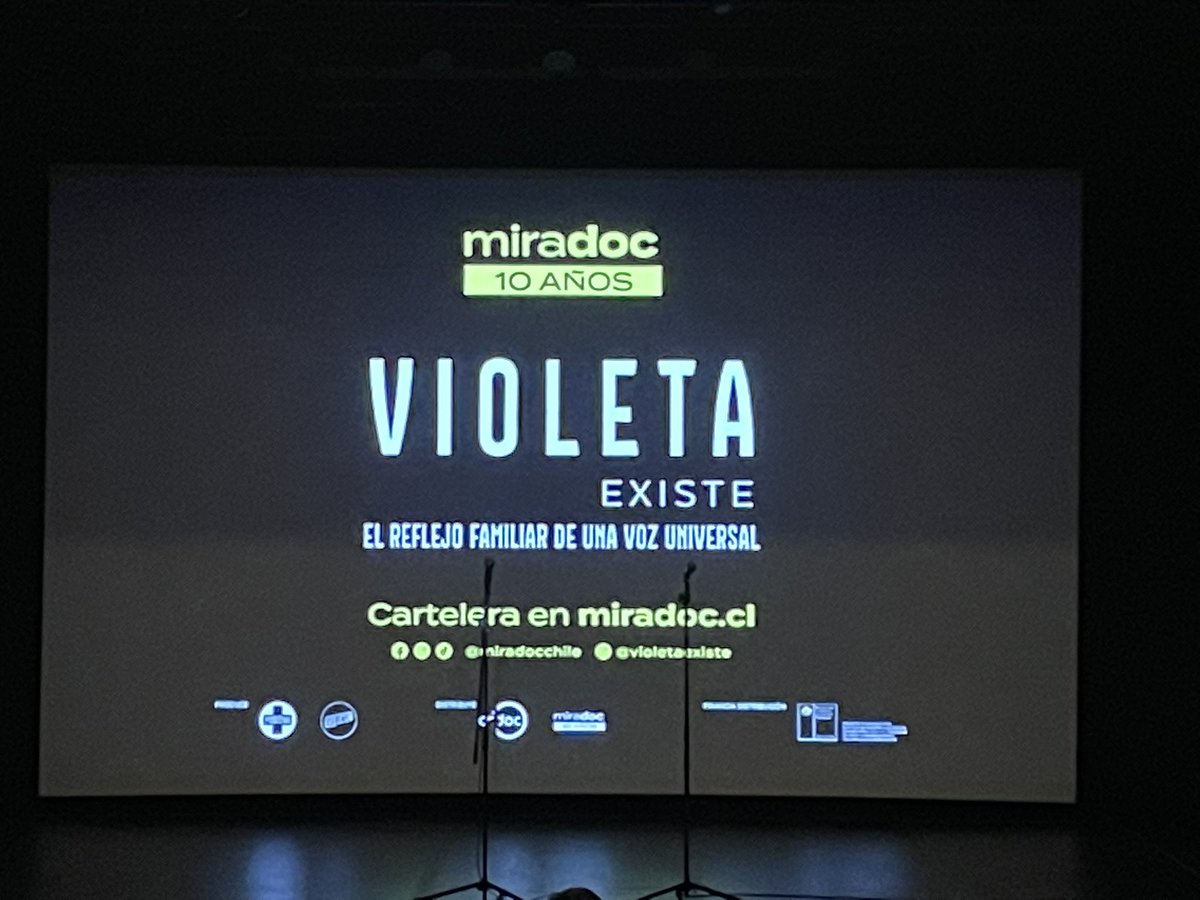 VeroKunze's tweet photo. Excelente documental #VioletaExiste!!! Un honor haber estado en el preestreno. Porque turismo @subturismo y cultura @culturas_cl van de la mano! https://t.co/gxRCGx0WpM