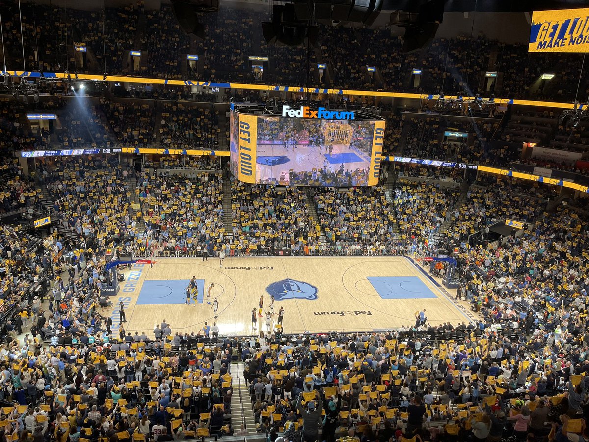MadeinMemphis1's tweet photo. I love it here 💙 https://t.co/rRGZ4V1XuB