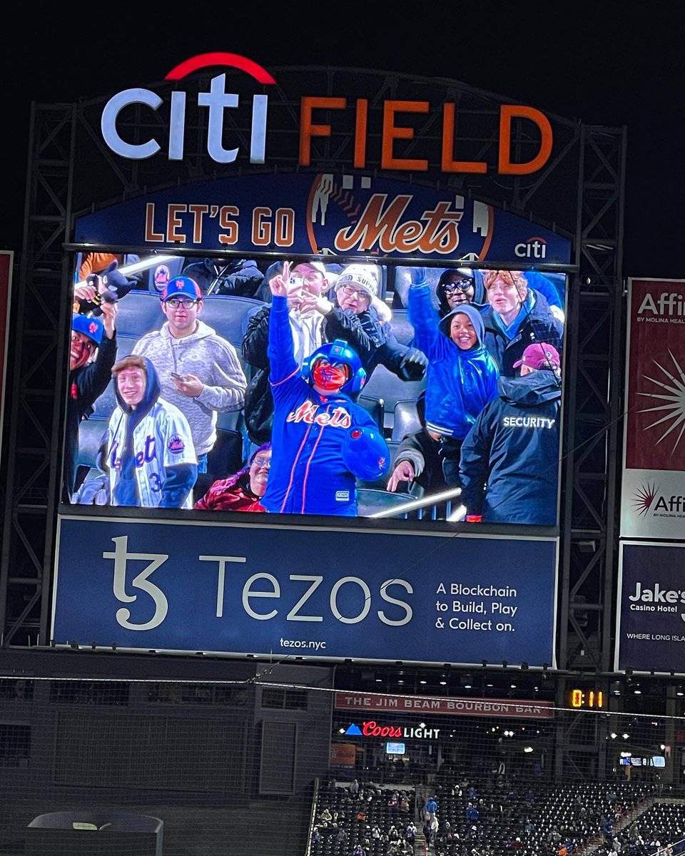 JBruno81's tweet photo. Successfully #DoubleHeader Sweep today against the San Francisco Giants #MegaMet #LETSGOMETS Made it on the #Jumbotron @CitiField @mets #LFGM https://t.co/KUziW9WCsV