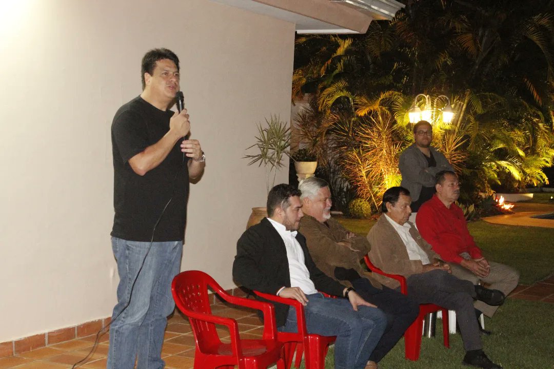 IbarraDiputado tweet picture