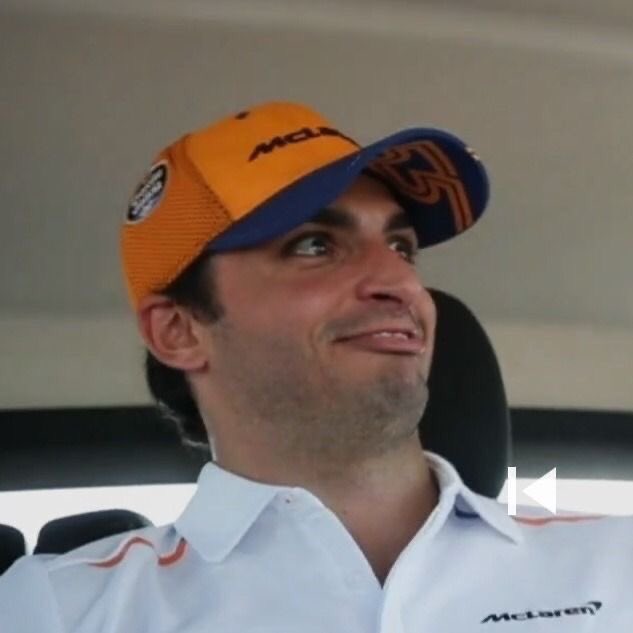 cssainz's tweet image. hey stupid, i love you