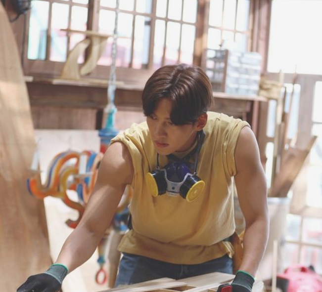 : ̗̀➛ ji chang-wook

•·.·' #JiChangWook #지창욱 '·.·•