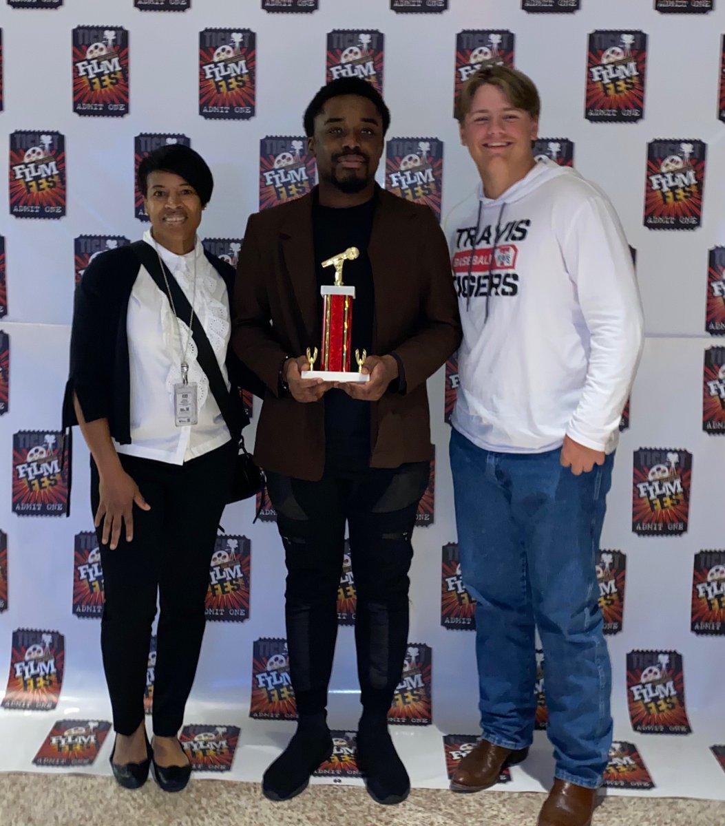 Congratulations to our TRAV-TV news crew for earning 2nd place in High School Broadcast!!🎤🥈<a href="/THS_Tigers/">Travis High School</a>  <a href="/FBISDFilmFest/">FBISD Film Fest</a>