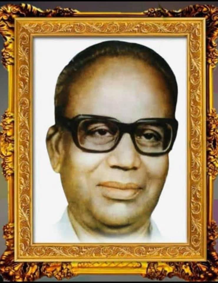 SandeepShinde0's tweet image. विनम्र अभिवादन.....🌹🌹🌹
 एस टी कामगारांचे श्रद्धास्थान..... आपल्या संघटनेची अस्मीता  श्रद्धेय साथी भाऊ फाटक यांच्या २९ व्या पुण्यतिथि निमीत्त त्यांच्या पवित्र स्मृतीस विनम्र अभिवादन.......!!!!
भाऊ फाटक अमर रहे.....!!!