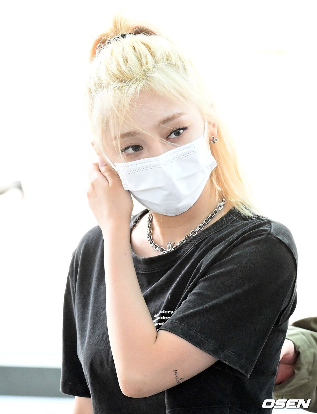 FQwhI-RVUAIUvqM?format=jpg&name=large