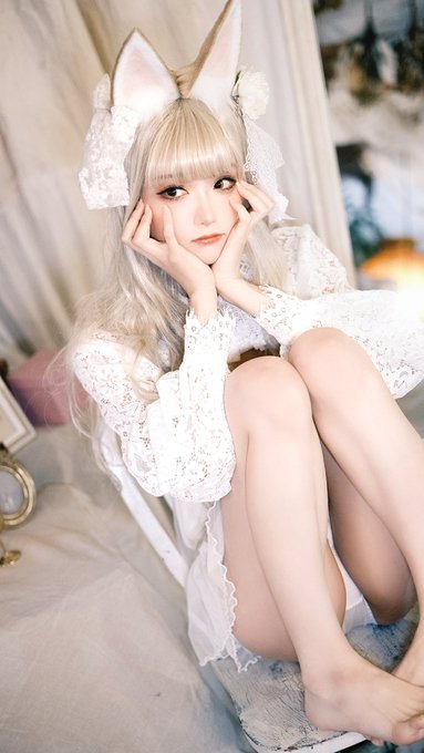 コスプレイヤーしろさきのTwitter画像37