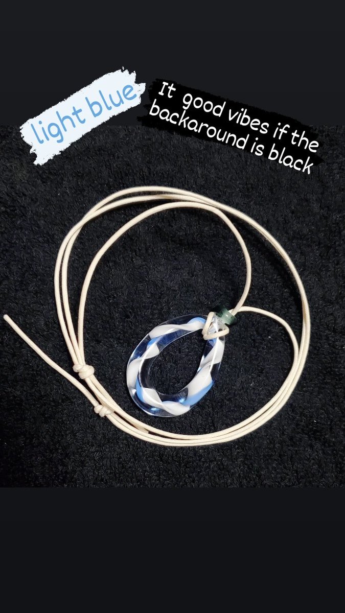TEsSI1250's tweet photo. バックが暗めな服とかだといい感じかもね!
Drop ring glass necklace / light blue
#TEsSIGLaSS #tessiart #handmade #Drop #dropring #lightblue #青色 #可愛い #夏色 #水色 #白色 #cute https://t.co/KCGOSugAJx
