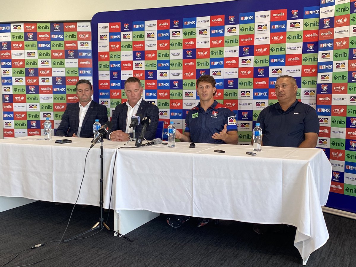 Carly Cook tweet media