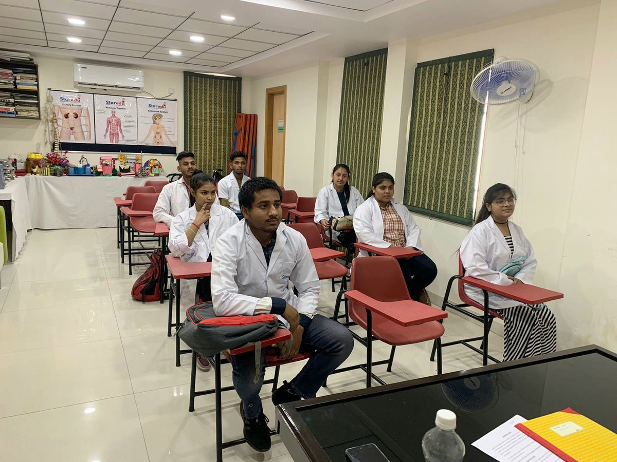 StarEduOfficial's tweet photo. Session- 2022-24
New Batch of Diploma In X-Ray & Imaging Technology Course is started now.ππ»ββοΈ
Admissions are still open for the last few days.
Duration: 2 Years
Eligibility: 12th With Any Stream
For More Info, Contact Us:
π9990019177, 9990019239
#DXIT #StarEduEducation #StarEdu https://t.co/kOiO9G968h