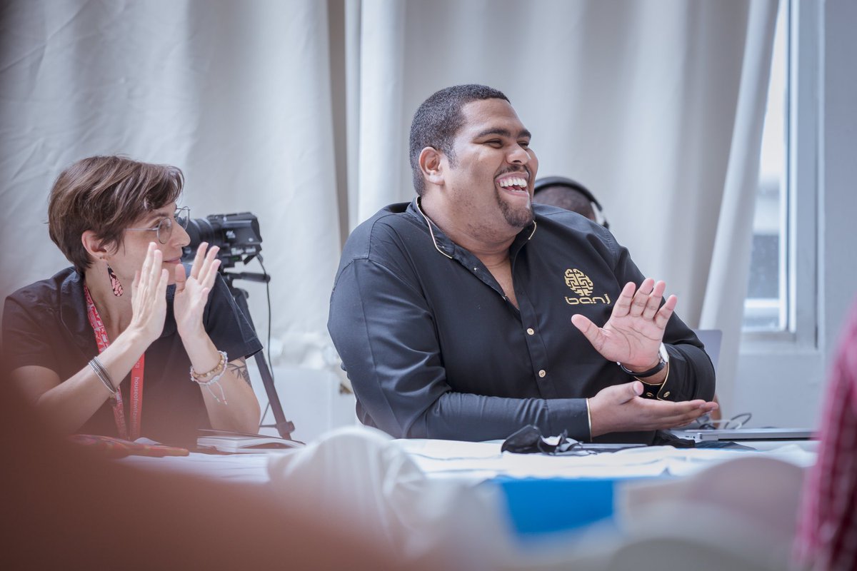 marcalainb's tweet photo. Lundi dernier au lancement des formations #Creatics avec 166 créatifs et l’Ambassade de Suisse en Haïti.
I truly love what I do and I am grateful for the amazing people I get to work with everyday!
Thank you all, Thank you @banjHT!
🔥 Pics by @MDiedson https://t.co/qoydaiGbY3