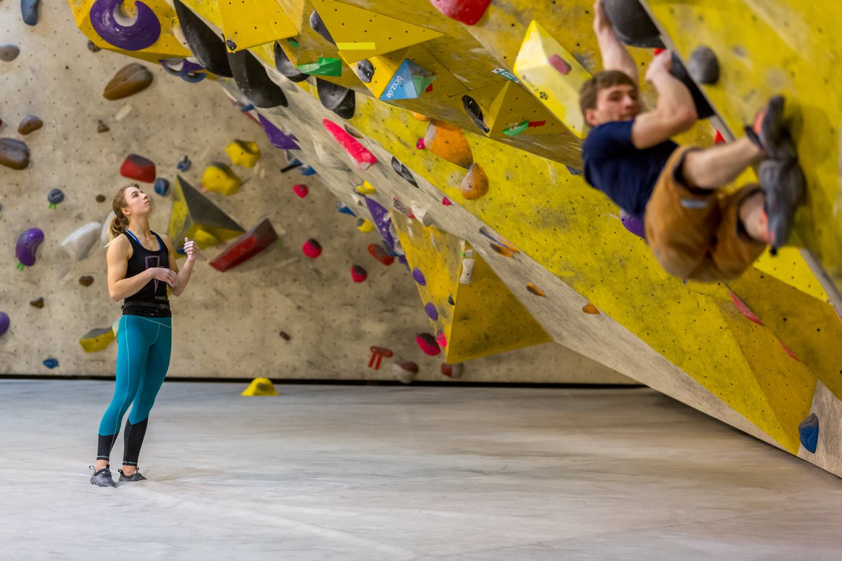 Bent u een ondernemende sportaanbieder en wilt u ons helpen door een vragenlijst in te vullen? 

We zoeken nog respondenten voor een onderzoek naar de maatschappelijke waarde van de ondernemende sportaanbieder!
👉lnkd.in/e_XZ-R7m