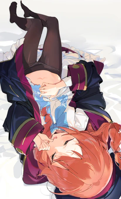 昼寝をするユニ💤 