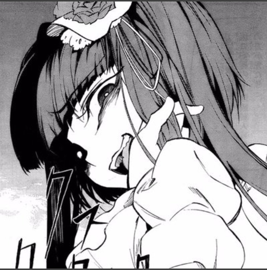 Кот 🐈 на клоунской кинк-пати tweet media