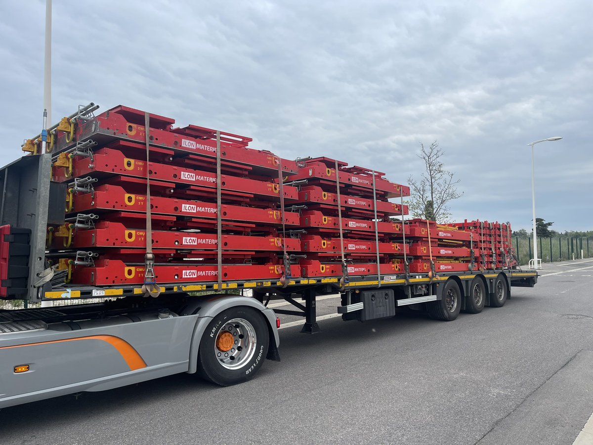 IlonMateriel's tweet photo. Livraison de la 1er partie de location de banches Sateco box peau inox pour le Grand Paris, Ligne 18 pour Razel-Bec , Chantiers Modernes Construction .

#Ilonmateriel #sateco #banche  #chantier #btp #construction #coffrage #paris  @VINCI  @VINCIConstruc #Razelbec https://t.co/gzw8anDhfZ