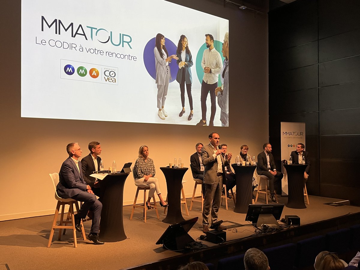 _EricLecuyer's tweet photo. Après trois dernières étapes au #Mans, à #Bordeaux et #Paris, le #MMATOUR c’est terminé ! Merci à tous d’être venus si nombreux, à l'équipe en charge de ce #tourdefrance en 10 dates et 7 villes (!) pour son organisation impeccable et aux membres du CODIR qui m'ont accompagné. https://t.co/E7m6PusbZ8