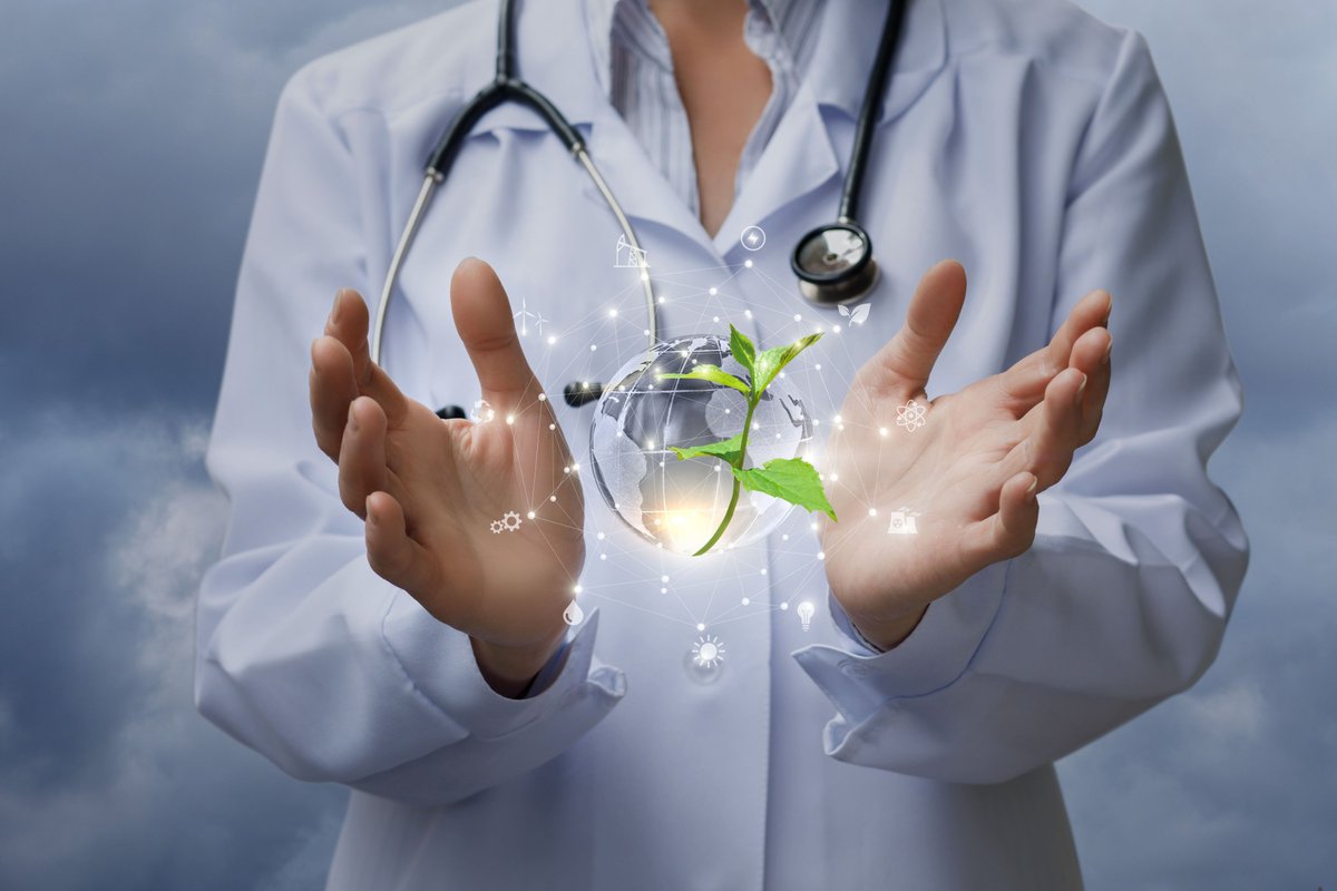 UVSmartDelft's tweet photo. How can UV-C light contribute to greener healthcare? Read about this in Floris's article in UV academy! ✍️✍️
https://t.co/AxWSCWEWBT https://t.co/DzET7YC4SR