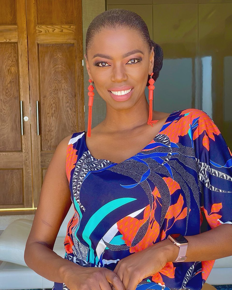 Zalebs's tweet photo. Prayers up for Lira who is recuperating at home after suffering from a stroke #PrayForLira 🙏 https://t.co/W2I06jJPbO https://t.co/dpfs5Wa40t