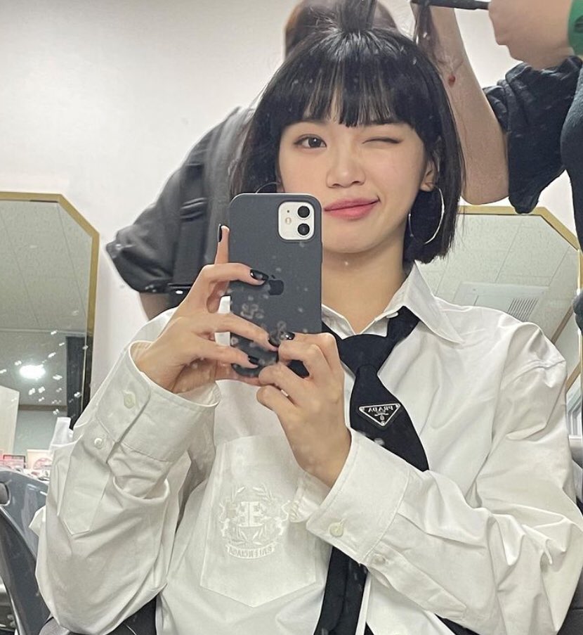chaewonstagrm's tweet photo. [📸] 042022 Chaewon IG post

��🖤”

📌 https://t.co/tasDFWh4Wr

#김채원 #キム・チェウォン #KIMCHAEWON https://t.co/fiZLczfKtJ