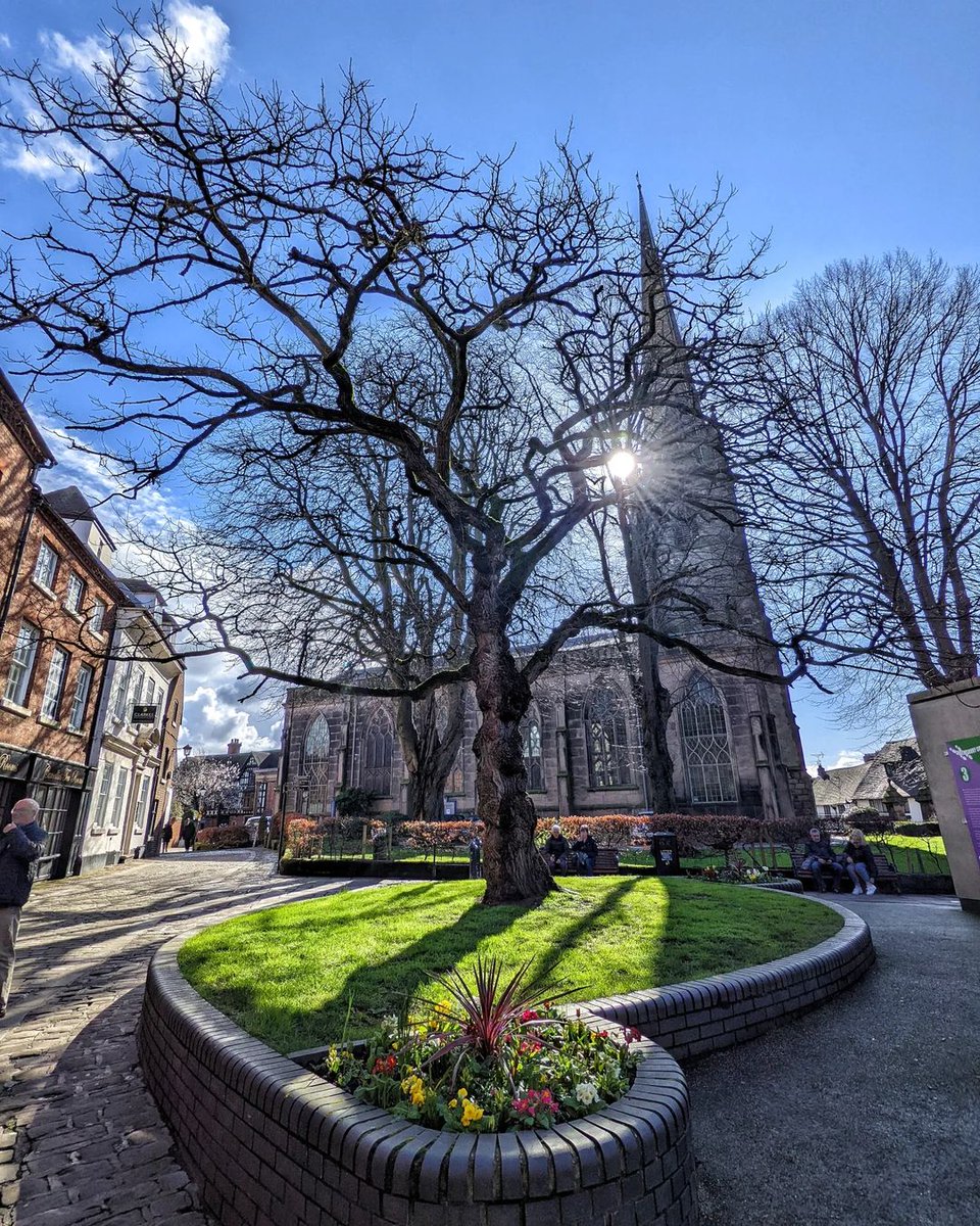 ShrewsburyTaxis's tweet photo. Happy 4 Day Working Week Everyone β₯οΈ
Wherever you've got to be this week, trust the #BestTaxisInTown to get you there πππ«ππ§βπ€βπ§
π01743 24-24-24
π²Download the app
π https://t.co/h6wGXUofnl or πΎ https://t.co/RWS7Kukpw5
πΈ : @Salopsbfg π
#toptaxis #shrewsbury https://t.co/eJ69M5fekv