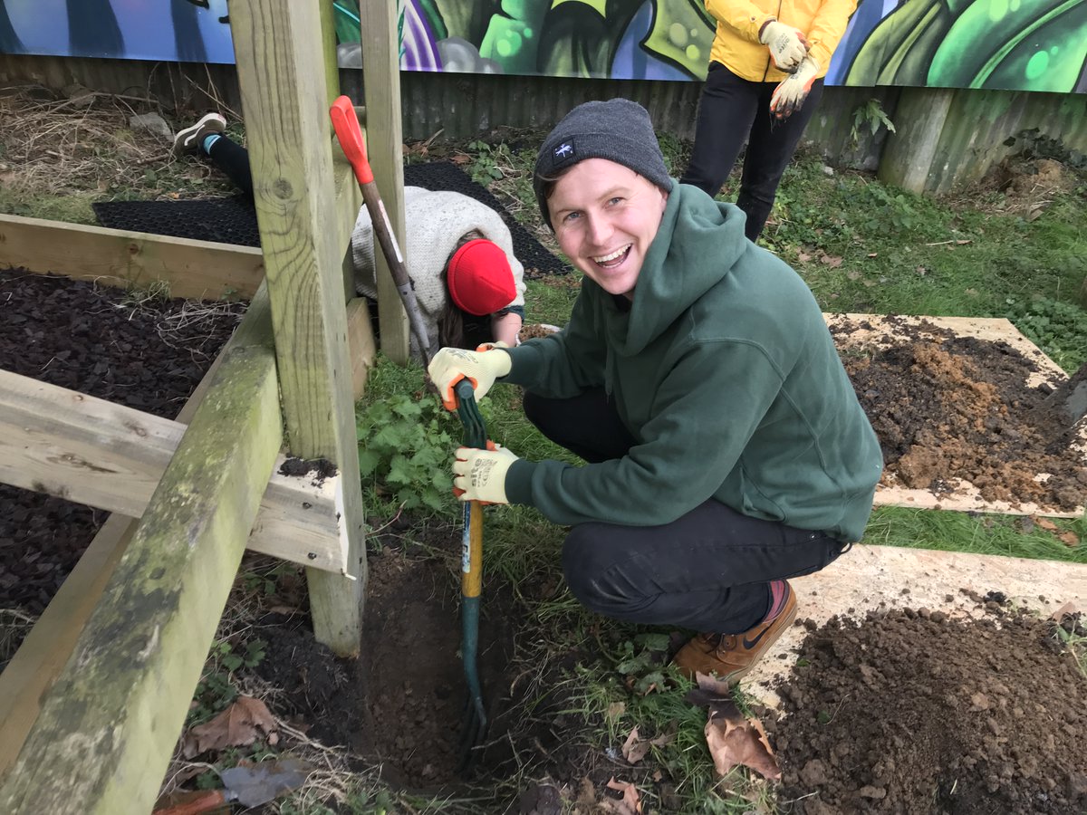 Happy #Volunteer Recognition Day!
 We've put together with <a href="/BUDleaders/">BUD Leaders</a> a FREE guide to help non profits wanting to get new volunteers and growing these key relationships! 
Get top advice and best practices: bit.ly/3rAHfab