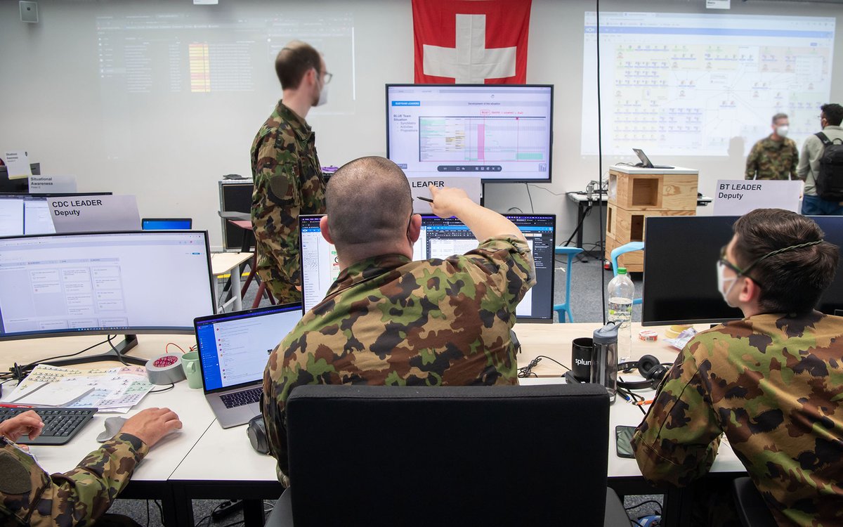 vbs_ddps's tweet photo. Die Schweiz ist Teil der internationalen Cyber-Übung #LockedShields, die vom @ccdcoe in Tallinn organisiert wird. #Cyber-Fachkräfte der #Schweizerarmee trainieren dabei mit Teams aus 33 Nationen die Abwehr von #Cyberangriffen in einem hybriden Konflikt. https://t.co/aT5vVk92wX https://t.co/fNeYoCV07C