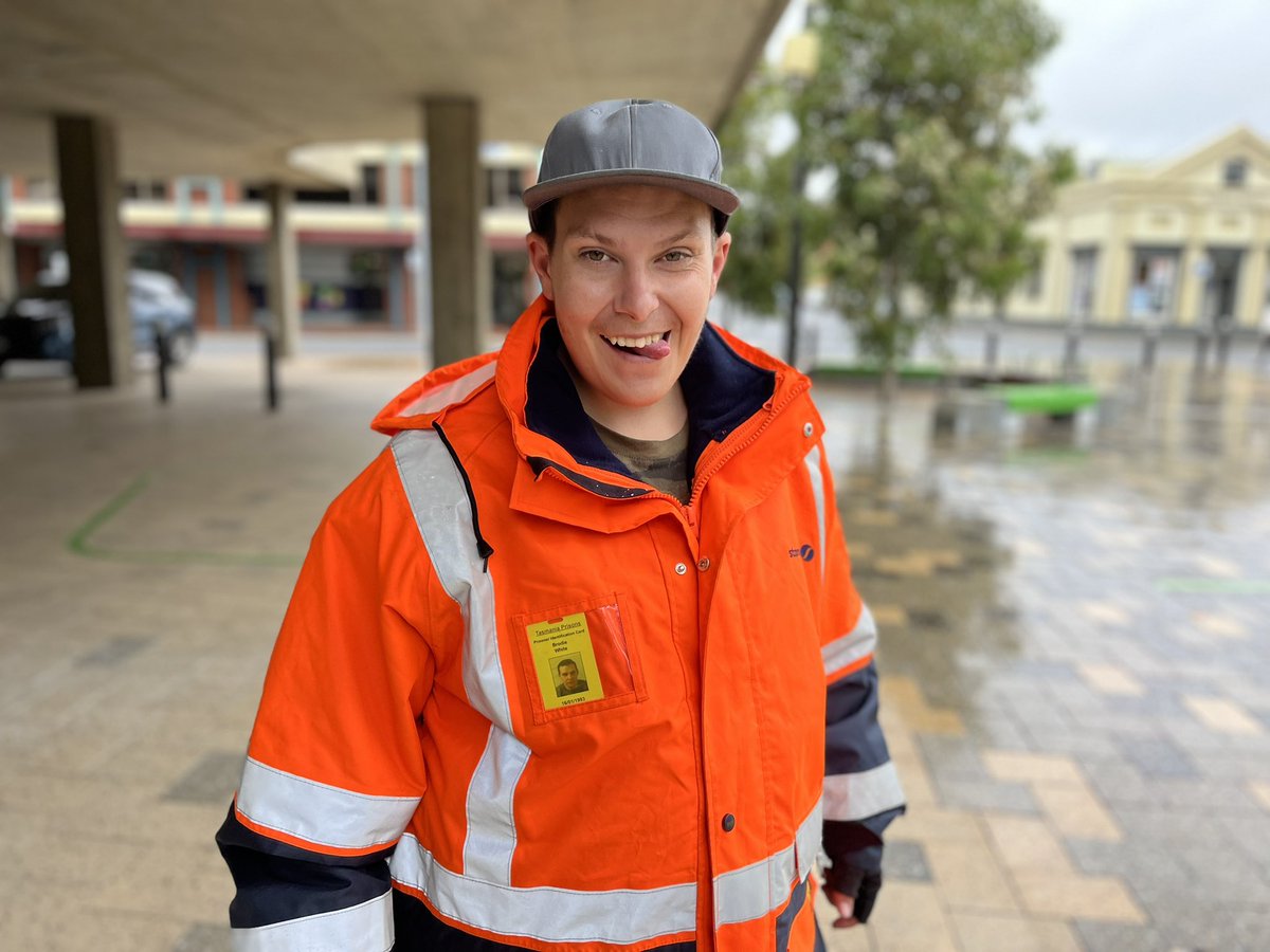 KentTUIGAMALAws's tweet photo. Brodie now on the roll of becoming one of city Launceston White Good Angels of Love and Caring for our young and old Homeless Keep Ballin Brodie https://t.co/f297psaacj