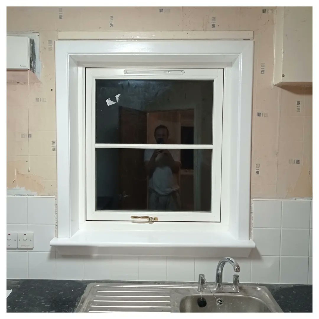 GeerafDecorator's tweet image. ❓Why does my gloss paint yellow❓

🤷That&apos;s one of most common questions asked by our customers🤷

🧐There are few reasons like: lack of light, too much heat, moisture..but the most important is oxidation🧐

🤓Over time all oil based gloss paint become oxidised and turn yellow🤓