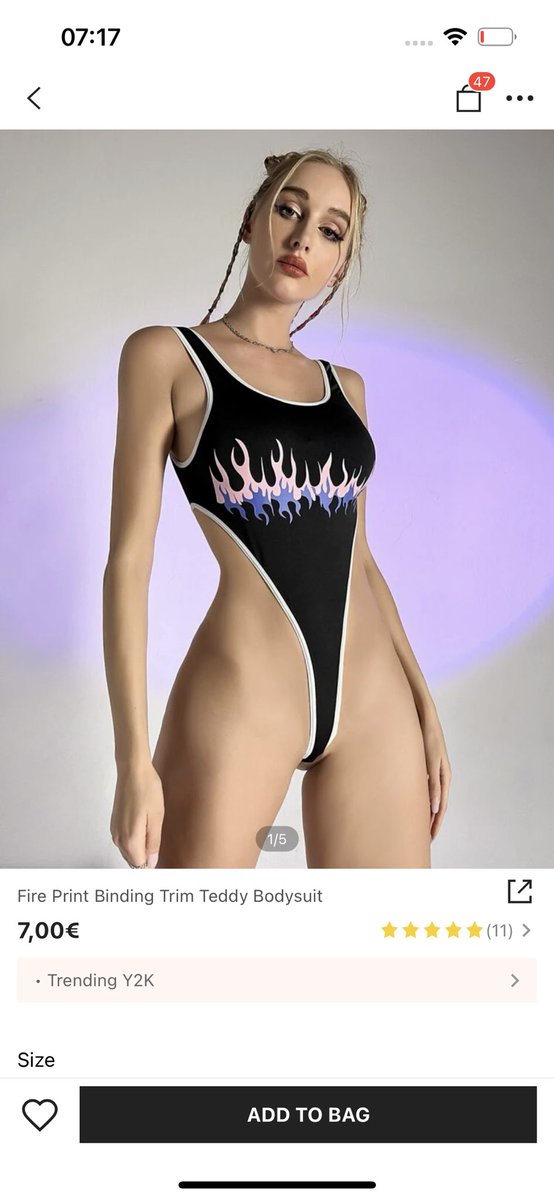 Literally who’s vag is fitting in that