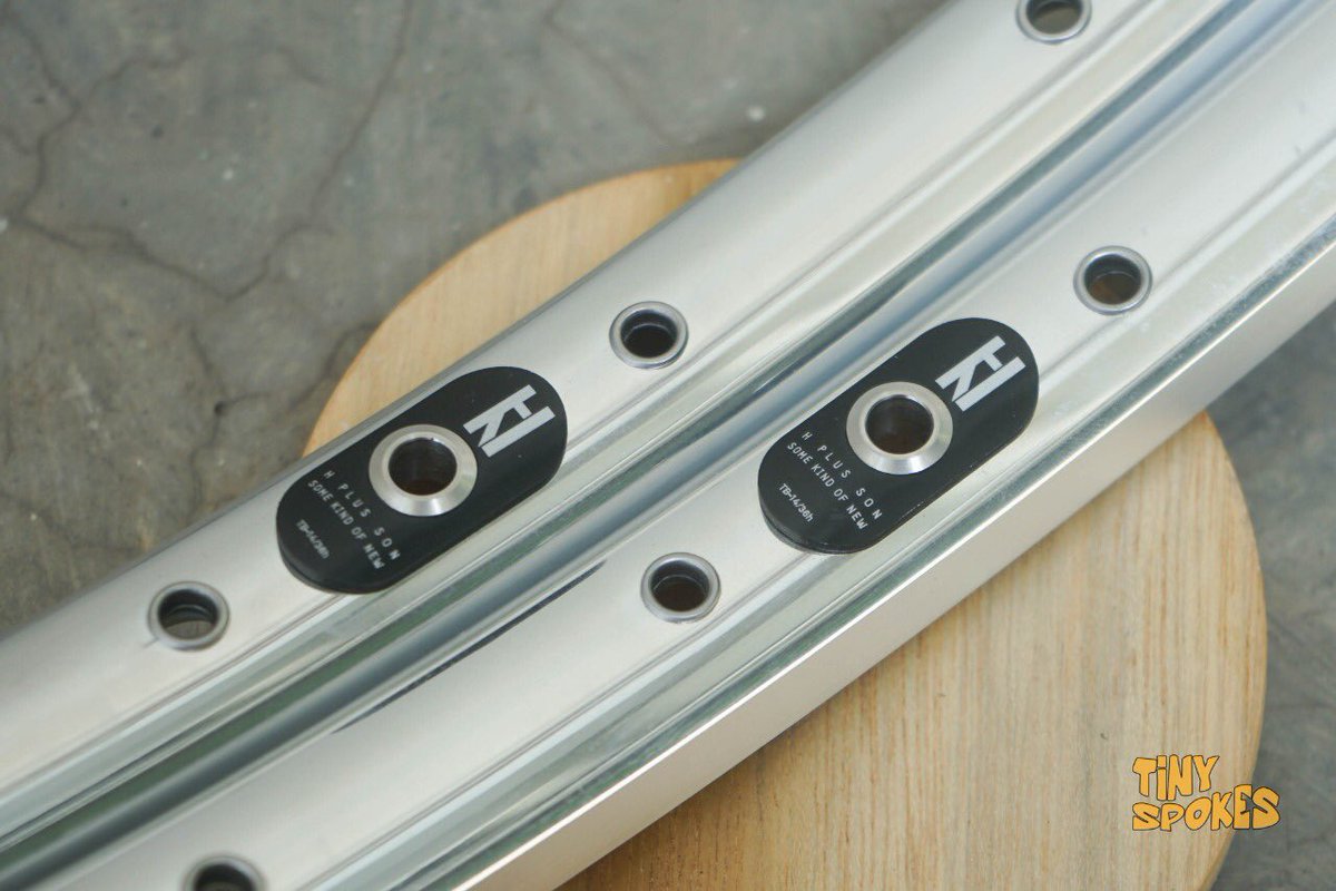 TinySpokes's tweet photo. WTS Rims H plus Son Tb 14 700c Silver (chrome) 36 H
Condition : New
Price : 2.400.000 (pair)
(*the price exclude shipping from Surabaya)
Tokopedia Ready
more information hit us on DM
#tinyspokes
#bicycleshopsurabaya
#fnfjb https://t.co/iLQJ9rjUwU