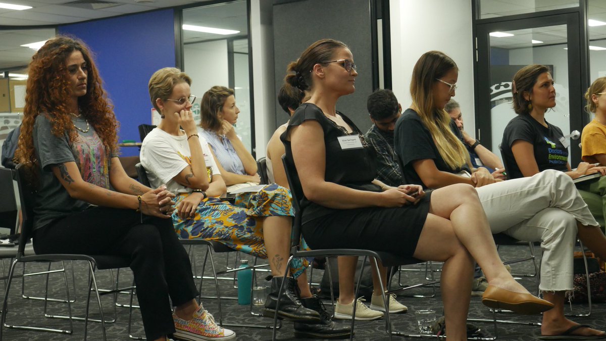 yolowaters's tweet photo. Last night I had the pleasure of attending a community forum to ask the federal election candidates for Leichhardt how they are going to reduce emissions and protect the #GreatBarrierReef if they are elected 🗳

The event left me with mixed feelings 1/3 https://t.co/KgShfwl9eR