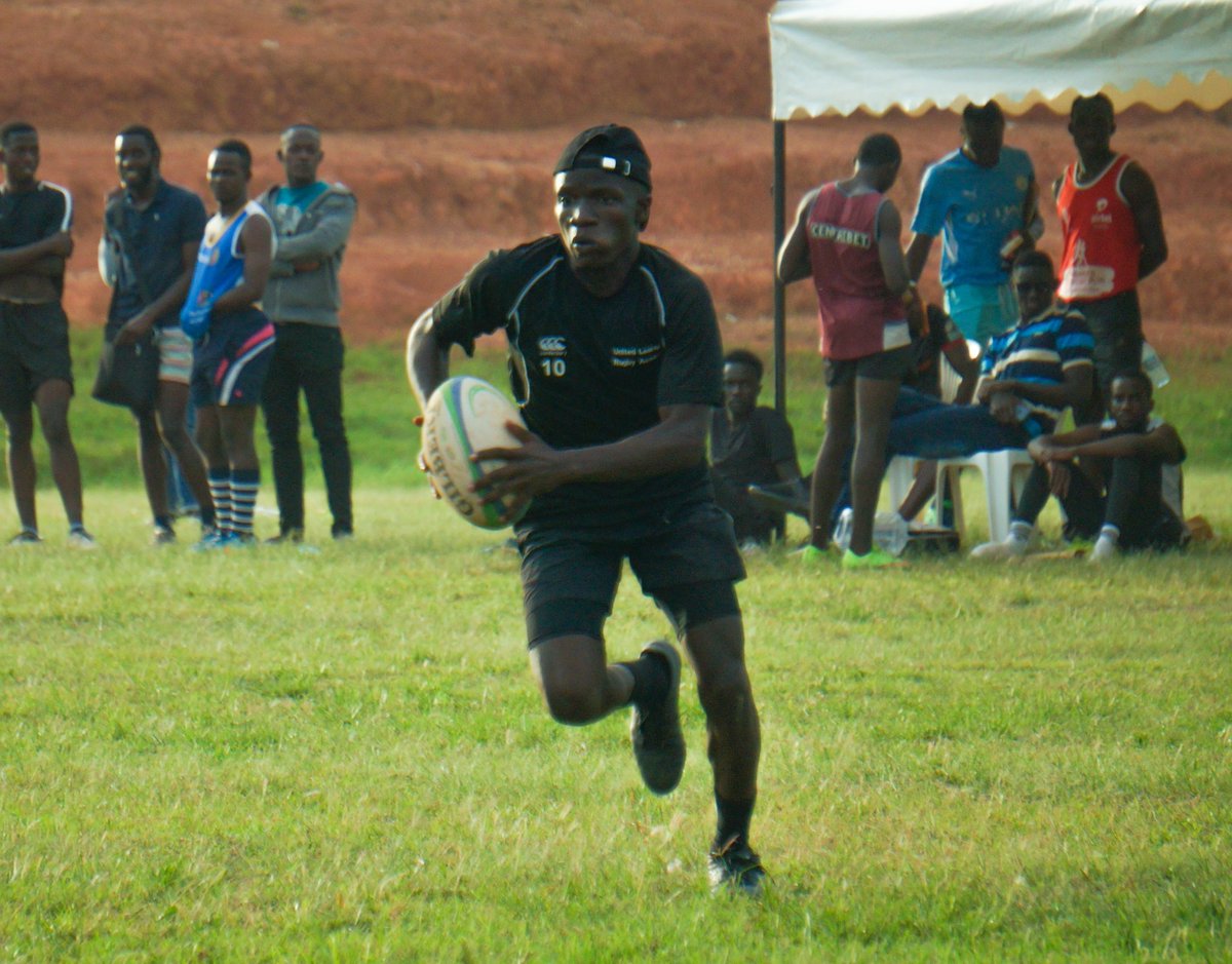 #McW Well calculated goose steps & quick feet didn't spare any opponent during the #GoodFridayTouch4 tourney. Keep breaking those lines & Remember the name Lordrik Okello 🥳. #AcholiQuartersRugbyAcademy 📸 @Pauleexperience