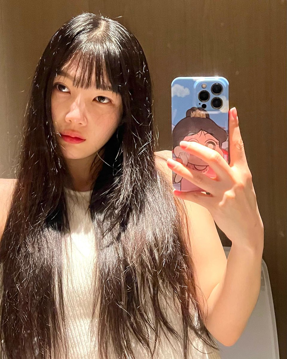 joystgrm's tweet photo. [INSTAGRAM POST] - 4P

🫠
https://t.co/uVBmGJ47zW

@RVsmtown #RedVelvet #레드벨벳 #Joy #조이 #TRF2022    
220420 · 15:36:11 KST https://t.co/YAtw4ybKCR