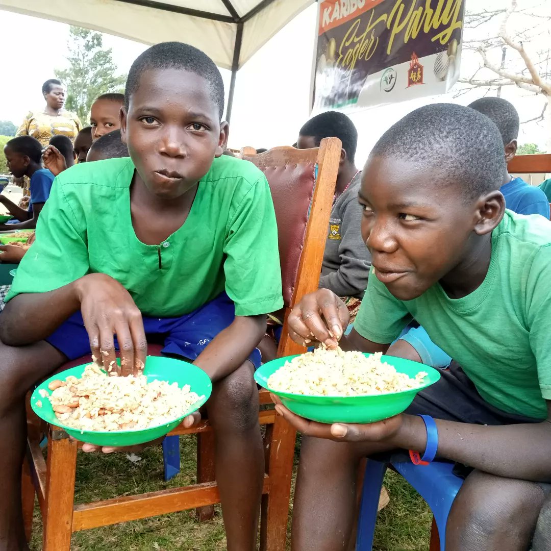 Easter greetings from Karibu Children; In the photos are some of the moments from the Easter Party.
#EasterHolidays #Children #Easter2022 #Karibukids