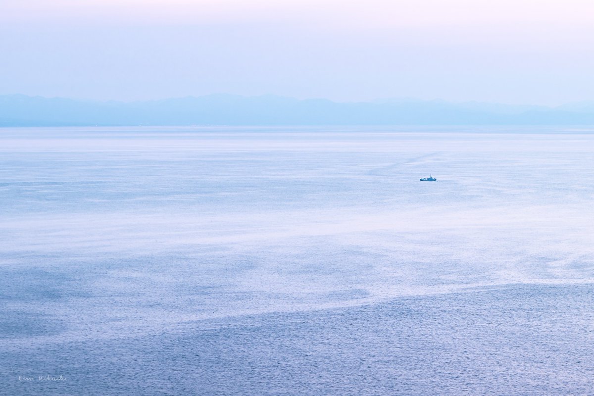 emin_kiss's tweet photo. 春霞の地球岬は幻想の世界 𓂃 𓈒𓏸
── 2022/04/19 photographing ──
#北海道 #室蘭 #地球岬 #夕暮れ #春霞
#canoneoskissx10 #canoneos #canon #canonphotography #canoncamera #emin_kiss #japan #hokkaido #muroran
#cape #twilight #springhaze #Japanesemistnet https://t.co/uu6eVH9XTJ