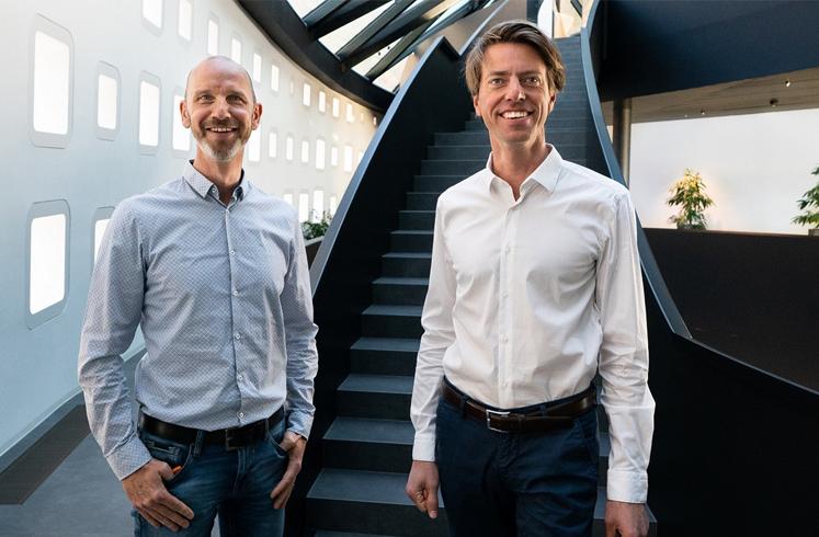 MagazineTextile's tweet image. Durst Group, manufacturer of advanced digital printing and production technologies, announced the 500th customer installation of Durst Workflow Software.

𝐑𝐞𝐚𝐝 𝐌𝐨𝐫𝐞: indiantextilemagazine.in/durst-group-in…

#DurstGroup #500th #Workflow #Software #customers #printing #production