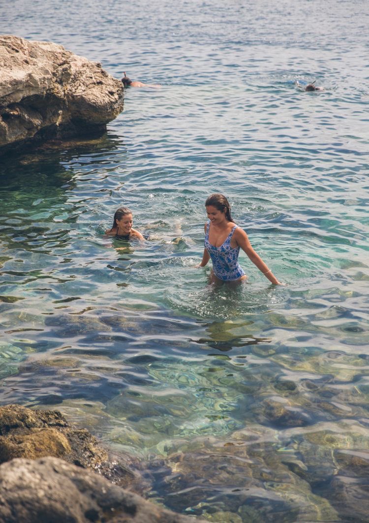 - early mornings in Italy 💭🌊✨