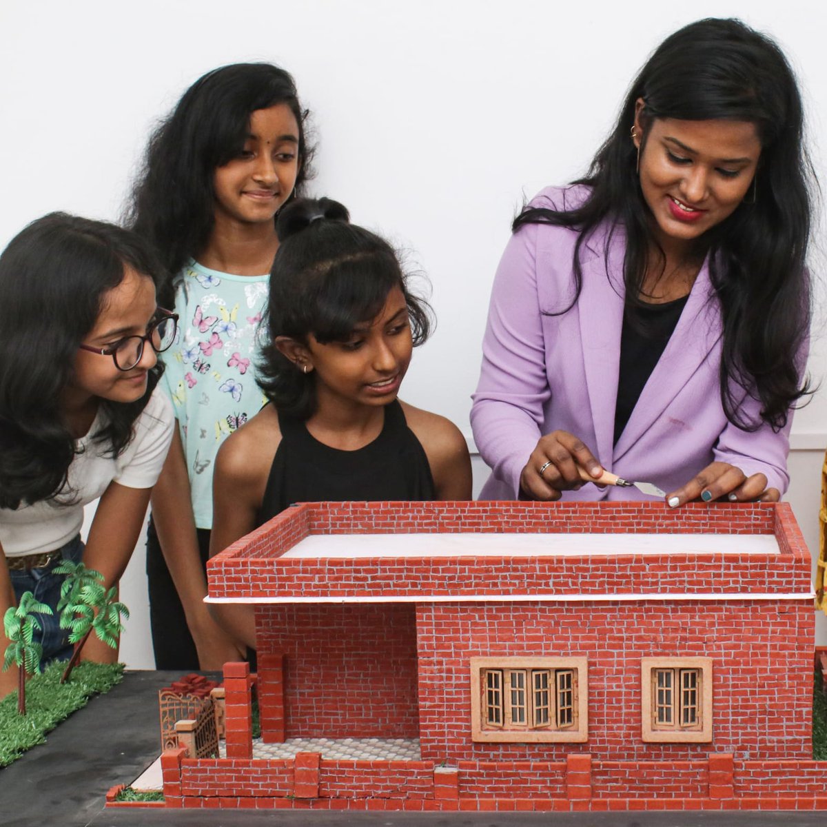 ItsyBitsyIndia's tweet photo. We are super excited to share this amazing NEW COLLECTION with you, FIRST TIME IN INDIA!!
FLAT 20% OFF!
Visit your nearest store or our website https://t.co/KXSugsia5i 
Perfect for architectural 3D floor plan, doll house, Mixed Media Projects and it's also a fun family activity. https://t.co/BrWBwaLWrW