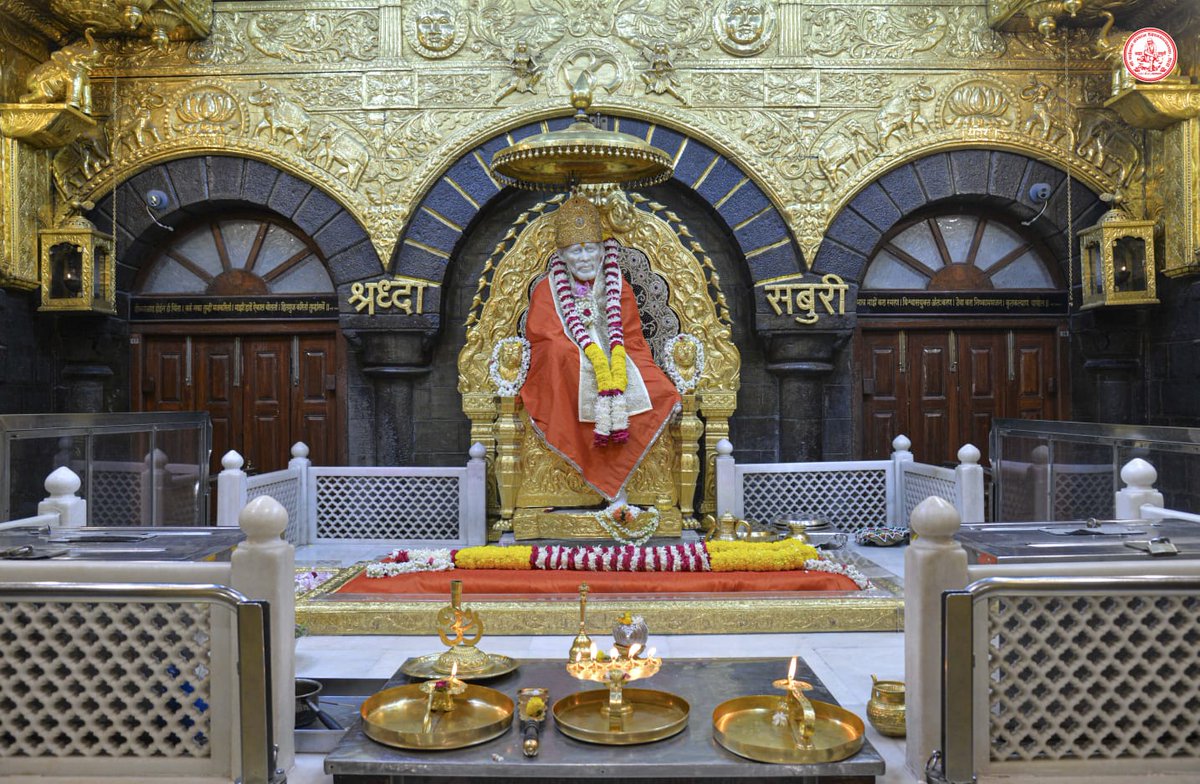 SSSTShirdi's tweet photo. *!! ॐ साई राम !!*
*श्री साईबाबा संस्थान विश्वस्त व्यवस्था,शिर्डी*
*!! ॐ Sai Ram !!*
*Shri Saibaba Sansthan Trust, Shirdi*
*आरती :- माध्यान्ह आरती*
 *बुधवार २० एप्रिल २०२२*     
*Aarti : - Madhyan Aarti* 
*Wednesday 20 April 2022* https://t.co/lbO0JtPZF5
