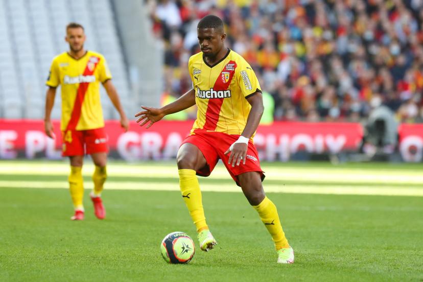 OffVaxv's tweet photo. 🔎 Rumeurs Mercato

Le club de Crystal Palace a pour priorité le recrutement du milieu du RC Lens, Cheick Doucouré.

▫️Le club Anglais aurait rencontré les agents du joueur 

🗞️ Source : Goal France

#Lens #RCL #RCLens https://t.co/ipTceSihkm