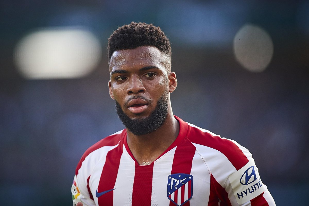 OffVaxv's tweet photo. 🔎 Rumeurs Mercato

Plusieurs club de Ligue 1 observe la situation de Thomas Lemar à L'Atlético Madrid. 

▫️L'OM ; l'OL et l'ASM

#MercatOM #TeamOM #Lyon #Monaco #TeamOL #TeamASM

🗞️ Source : Fichajes https://t.co/qPikDt6dWV