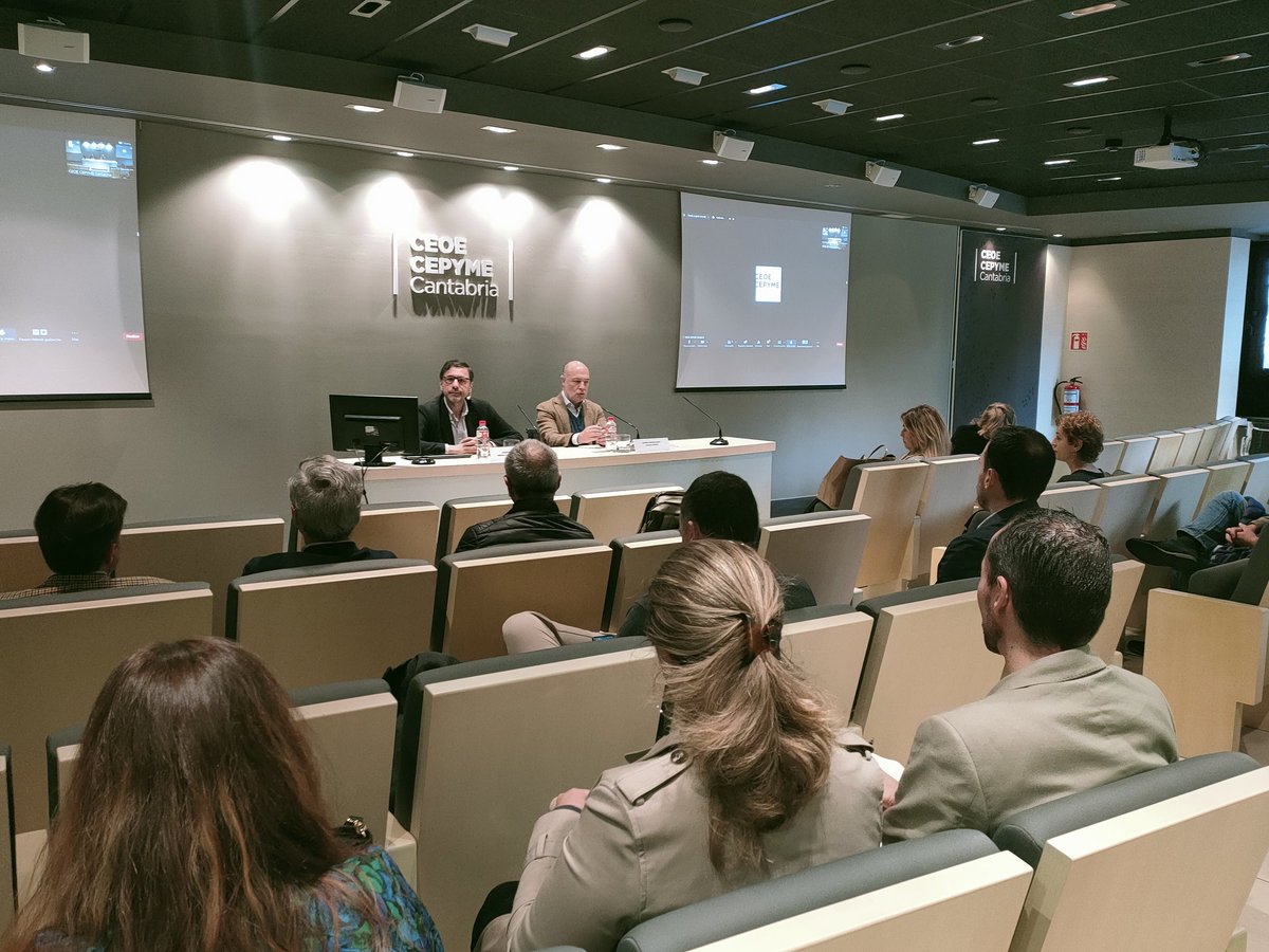 Ceoecant's tweet photo. Comenzamos el IV Foro Dircom-CEOECepyme Cantabria  'Reputación y Servitización en la era digital', a cargo del consultor @ricardogomdiez.

"La reputación es lo más importante para una empresa o una persona. Marca su prestigio y éxito" https://t.co/J9YsKzRAxU