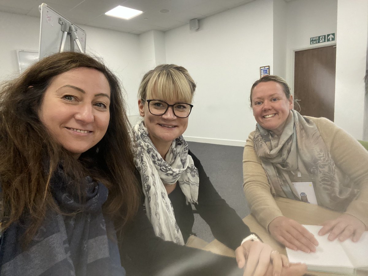 Course ready at <a href="/ashornehill/">Ashorne Hill</a> stunning grounds <a href="/DawnM055/">Dawn Moss</a> @BeckJenni <a href="/UHNM_NHS/">UHNM NHS Trust 🏥</a>