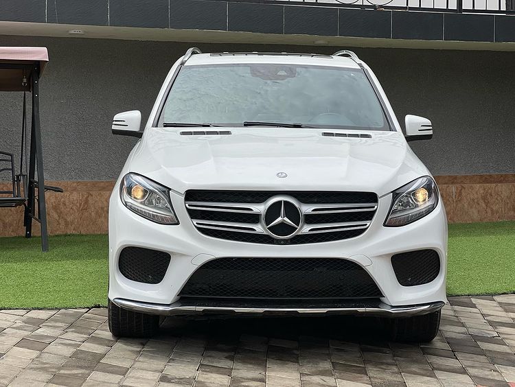cripsncars's tweet photo. Now Available !!! 2018 Mercedes-Benz GLE 350 
. 

.
Price : NGN 19,999,999
.

.
#Benz #WhatsApp #AbujaTwitterCommunity
#Abuja #AbujaAuto
For More Information 📞 Call Us On 
☎️-- 09029868944
Whatsapp📲-- 09029868944 https://t.co/70qmsQShWk