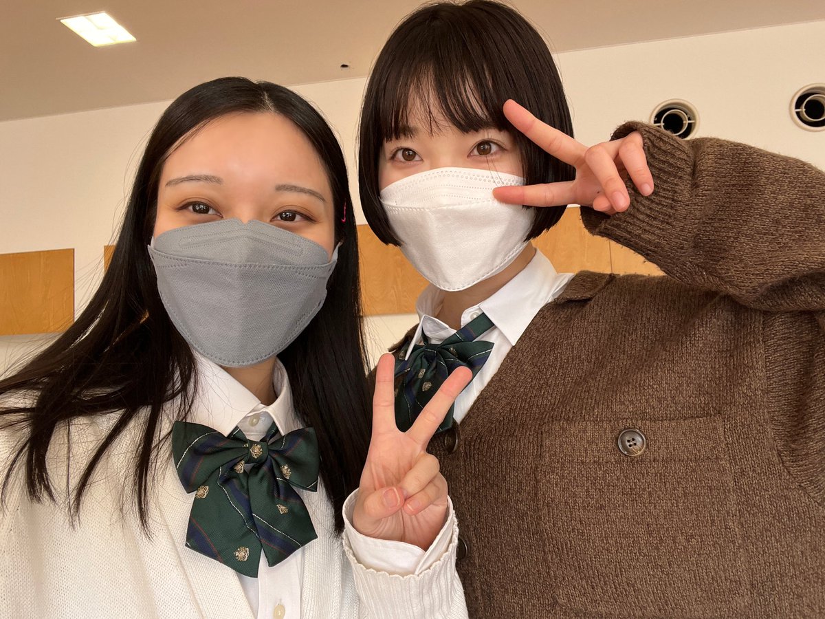minorinor's tweet photo. 出演作品🎬

既にTVerというアプリで1話の見逃し配信が始まっているドラマ『#恋に無駄口』に、

出演して（いると言っても過言ではないくらいしっかり使っていただけて）います…！とっても面白いので観てほしいです✌︎

写真一緒に映ってくれたのは夏樹ちゃん☺︎ https://t.co/E8S3G9xKhk