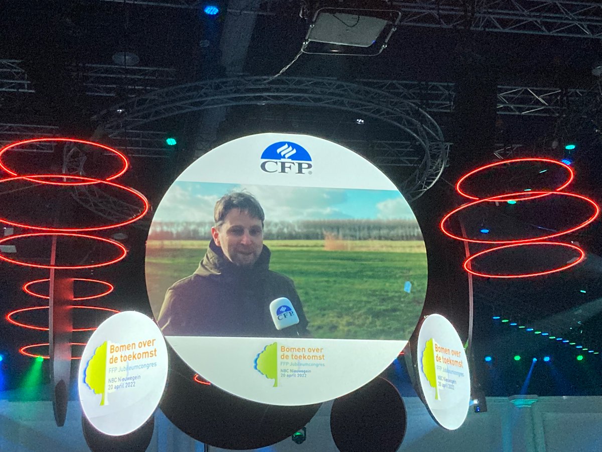 FFPCongres's tweet image. Oproep van @markdukers tijdens het #ffpcongres: doneer een boom! Vandaag de laatste dag van de crowdfundactie. buitenfonds.nl/crowdfunding/p…