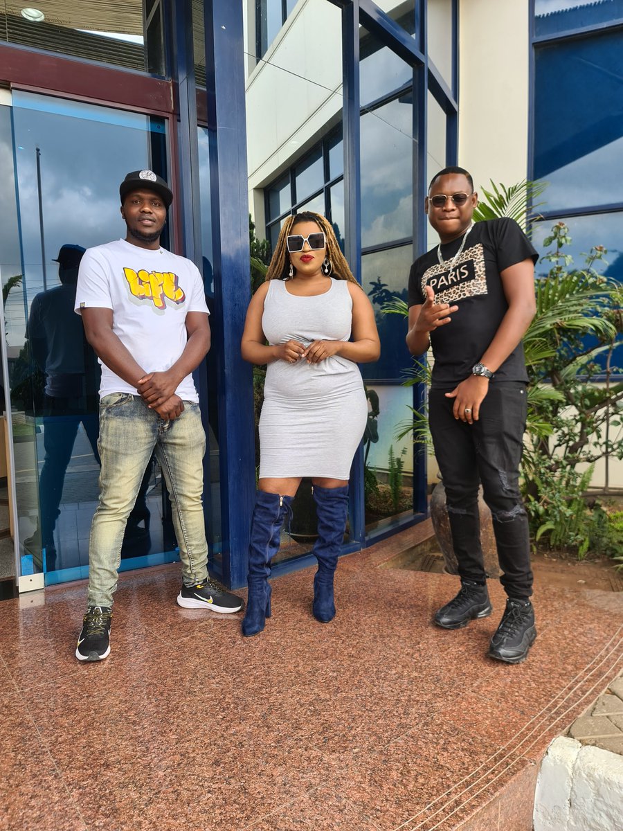 radiomaisha's tweet photo. Konnect na @mwendemacharia1, @Clemmo25flow na @djimmokenya from 12pm - 3pm. #MwendeNClemmoKonnect #RadioZaidiYaRadio https://t.co/OVFoMc2fwx