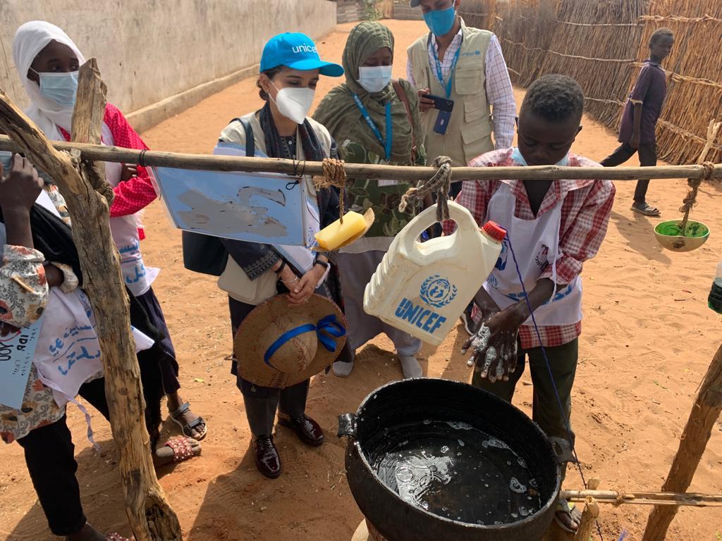Visited El-Neem IDP camp. <a href="/UNICEFSudan/">UNICEF Sudan - اليونيسف في السودان</a> drilled 3 boreholes to provide water for safe drinking &amp; handwashing for 15,000 IDPs &amp; host community contributing to peaceful coexistence &amp; social cohesion

Great #Prospects partnership result!

<a href="/Ilo/">International Labour Organization</a> <a href="/UNHCRinSudan/">UNHCR Sudan</a> <a href="/IFC_org/">IFC</a> <a href="/NLinSudan/">NLinSudan</a>