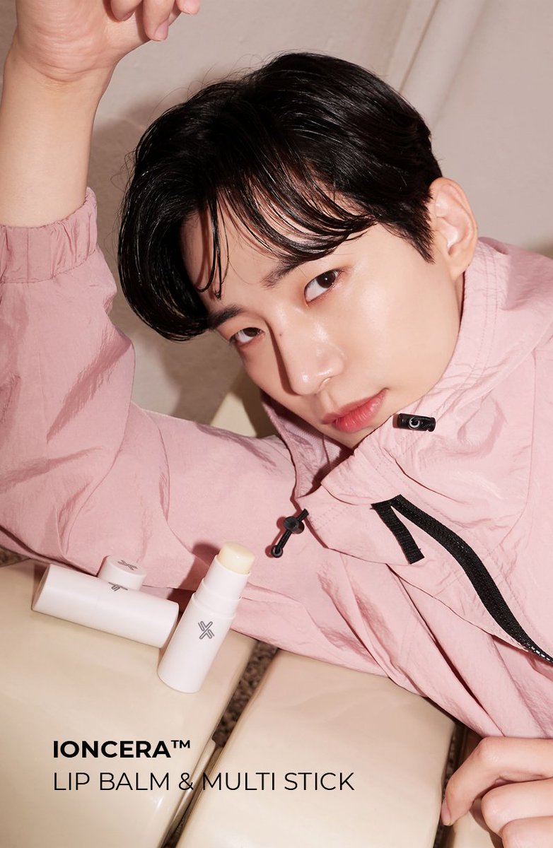 JU7NHO's tweet photo. The blossom jacket certainly makes me more refreshing, so i amplify my stern, fierce facial expression with immeasurable enrapture. Now i’m holding a lipbalm that will keep you moisturised all the time. https://t.co/sWbo5yLd5f