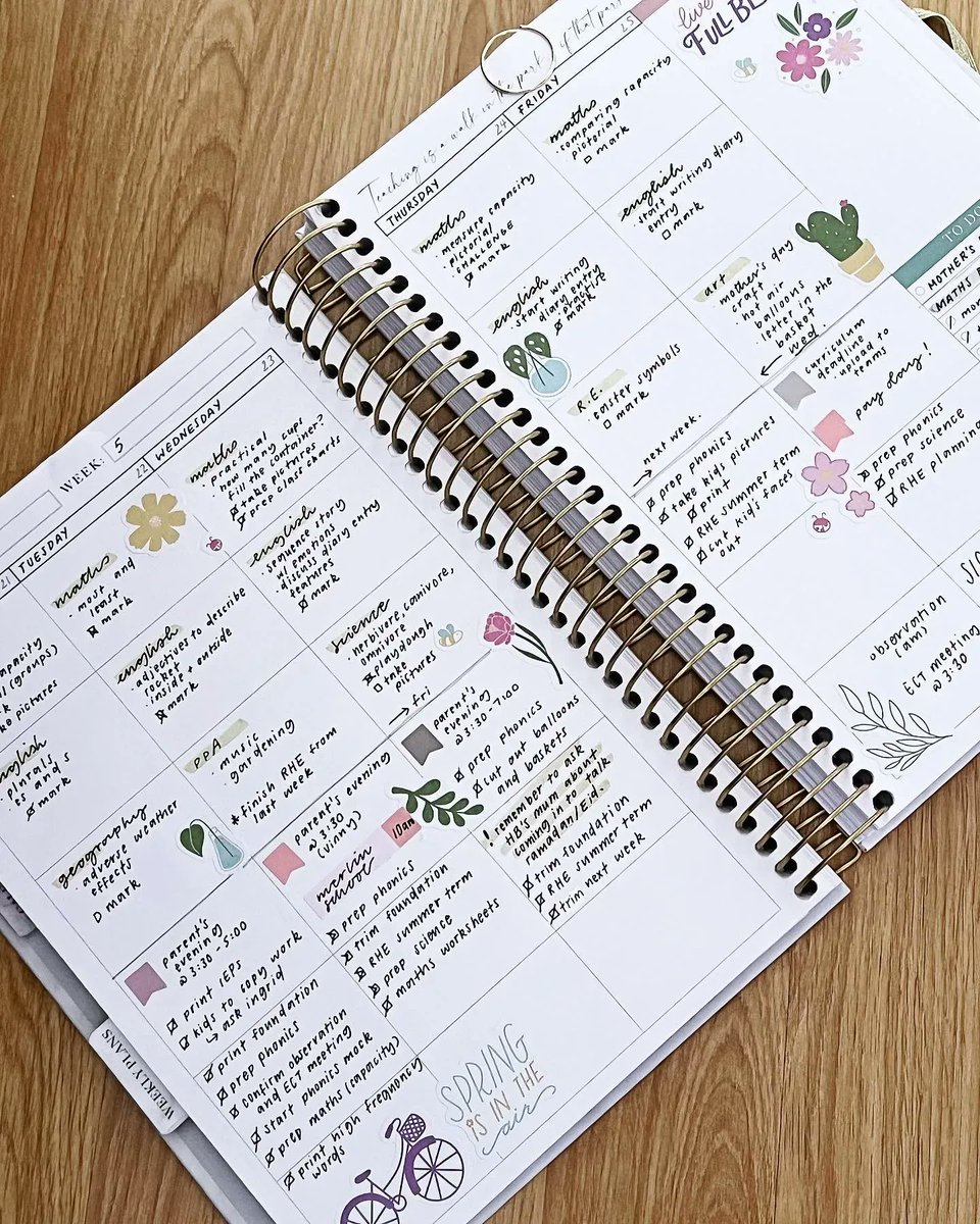 TPositiveTC's tweet photo. Check out our #HappyPlaceForTeachers over on Facebook. A safe and positive space for teachers to share planner ideas and inspiration: https://t.co/oqTa5rZqOt #HappyPlaceForTeachers #PlannerUK #TPTCPlannerInspo https://t.co/wXzwjd0Ie0