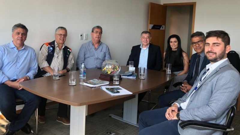 PortalPortuario's tweet photo. Brasil: Docas do Rio participa en reunión de Conportos - https://t.co/4U0GvU7wda #Brasil #CDRJ #Conportos #DocasdoRio https://t.co/MxKM8k1l2s
